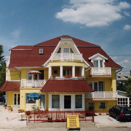 Barbara Wellness Pension Кестхей Екстер'єр фото