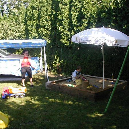Barbara Wellness Pension Кестхей Екстер'єр фото